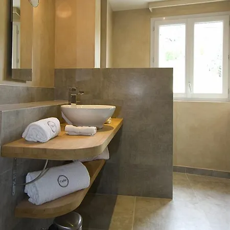Hotel Charme & Business Lyon 4*